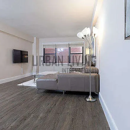Image 2 - 851 Lexington Avenue, New York, NY 10065, USA - Apartment for rent