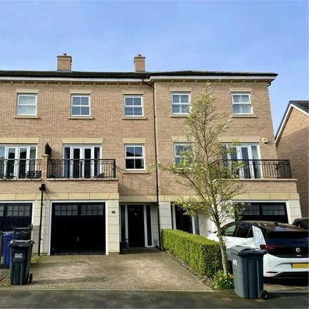 Rent this 4 bed townhouse on St Andrews Walk in North Yorkshire, LS24 9FA