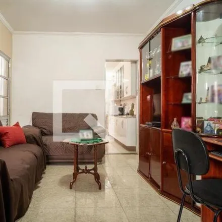 Buy this 2 bed house on Rua Murutinga do Sul in Vila Augusta, Guarulhos - SP