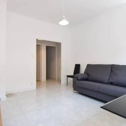Image 5 - Carrer de la Marina, 359, 08025 Barcelona, Spain - Apartment for rent