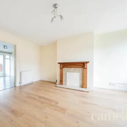 Image 2 - Ringswell Gardens, Bath, BA1 6BP, United Kingdom - Townhouse for sale