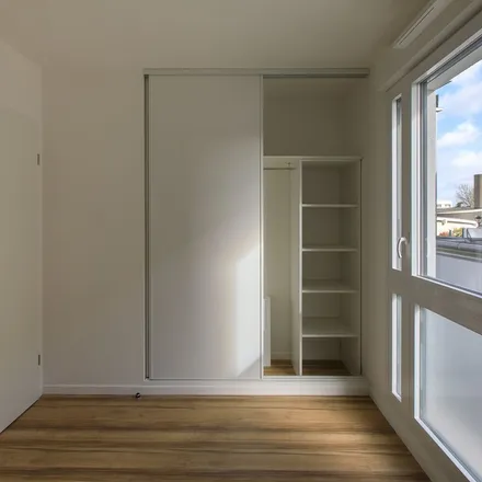 Rent this 4 bed apartment on 64 Rue Youri Gagarine in 92700 Colombes, France