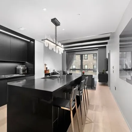 Image 5 - 119 East 22nd Street, New York, NY 10010, USA - Condo for rent
