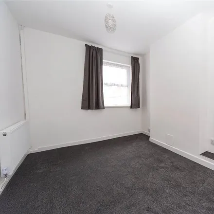 Image 6 - Marion Street, Cardiff, CF24 2DY, United Kingdom - Townhouse for rent