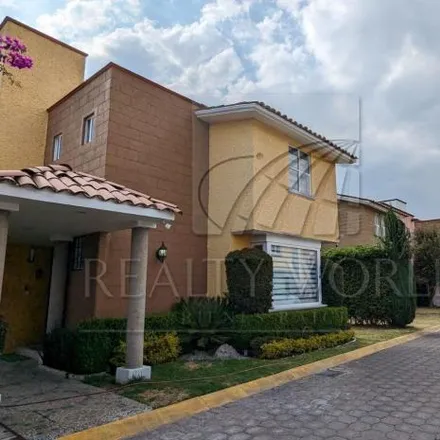 Buy this 3 bed house on Privada San Salvador in San Salvador Tizatlalli, 52170 Metepec