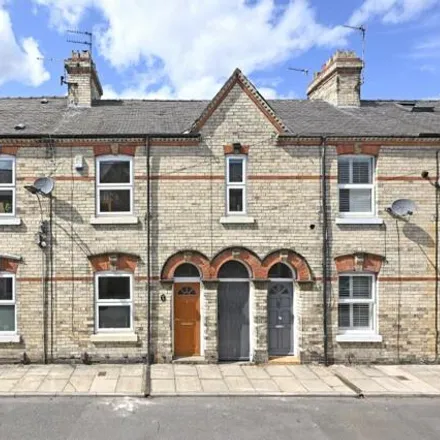 Buy this 3 bed townhouse on Abbey Street in York, YO30 6BG