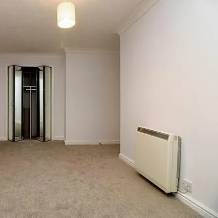 Image 7 - The Heath Ph, Beaulieu Road, Dibden Purlieu, SO45 4PX, United Kingdom - Apartment for sale