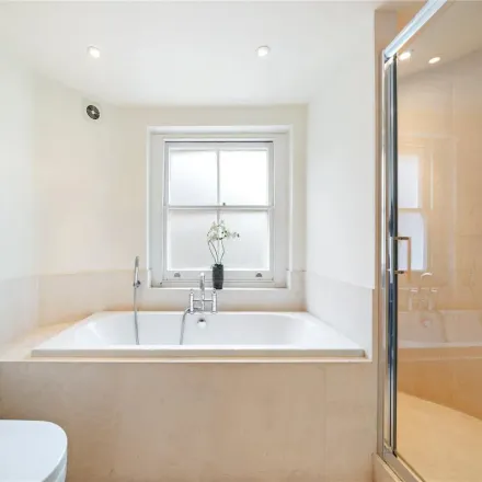 Image 5 - 55 Linden Gardens, London, W2 4HF, United Kingdom - Apartment for rent