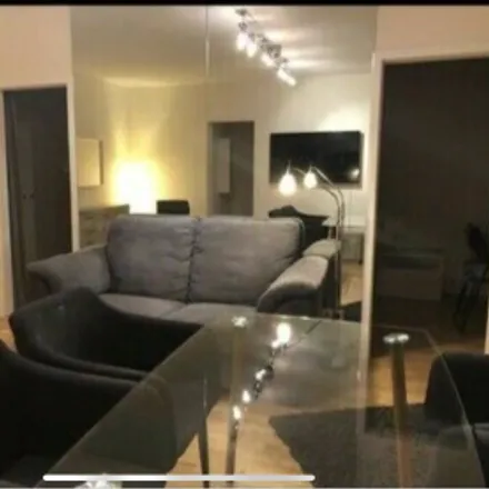 Rent this 2 bed apartment on Palmaille 35 in 22767 Hamburg, Germany