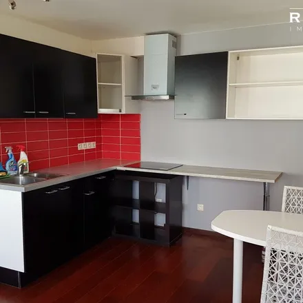 Rent this 2 bed apartment on 33 Rue Saint-Hélier in 35000 Rennes, France
