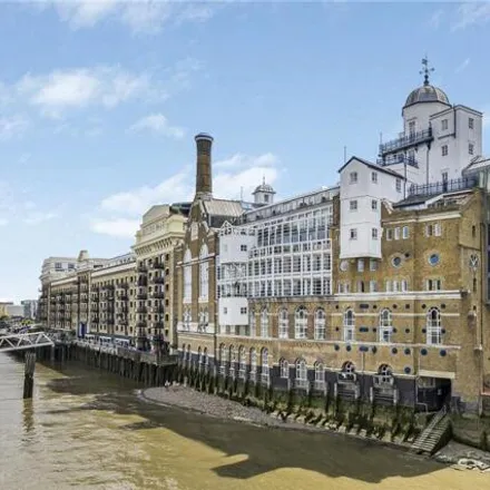 Buy this 2 bed apartment on Anchor Brewhouse in 50 Shad Thames, London