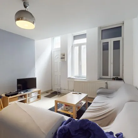 Rent this 3 bed apartment on 158 Rue des Arts in 59100 Roubaix, France