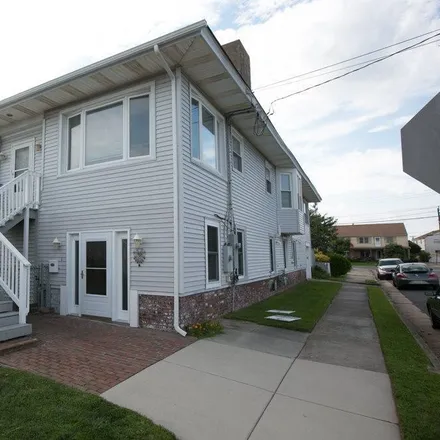 Rent this 2 bed duplex on 7115 Monmouth Avenue in Ventnor City, NJ 08406