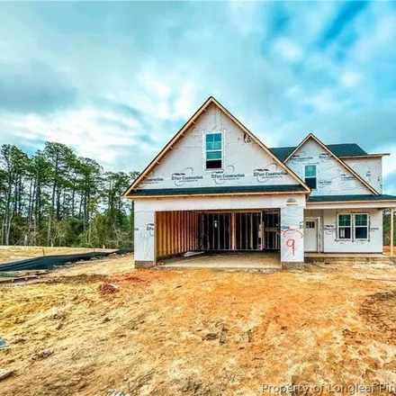 Buy this 5 bed house on Hampton Ridge Road in Fayetteville, NC 28311