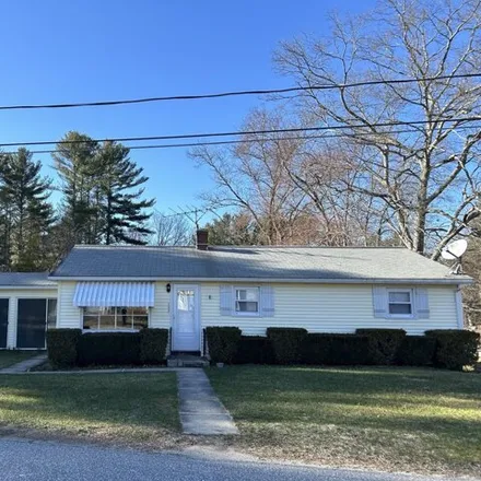 Buy this 3 bed house on 138 Kapitulik Road in Thompson, CT 06255
