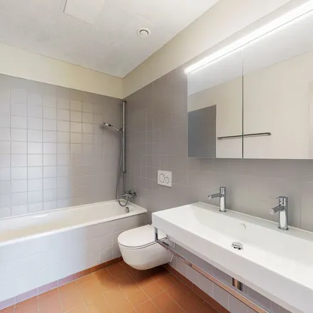 Rent this 5 bed apartment on Löwenstrasse 17 in 8133 Esslingen, Switzerland