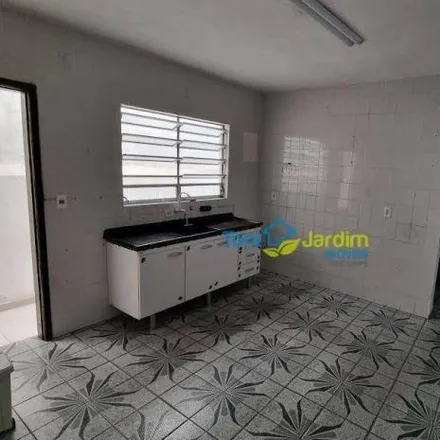 Rent this 2 bed house on Rua Oratório in Jardim Ana Maria, Santo André - SP