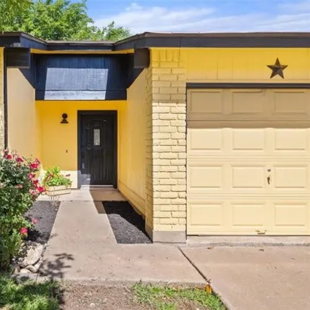 Buy this 3 bed house on 566 Chisholm Valley Drive in Round Rock, TX 78681
