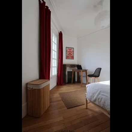Image 6 - 223 Avenue Daumesnil, 75012 Paris, France - Apartment for rent