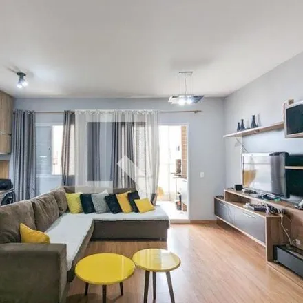 Rent this 3 bed apartment on Policlínica Centro Rita Ângela Zincaglia in Avenida Armando Ítalo Setti 402, Baeta Neves