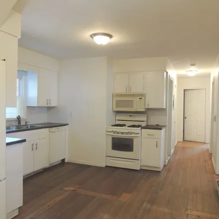 Rent this 2 bed apartment on 382 Winthrop Avenue in New Haven, CT 06511