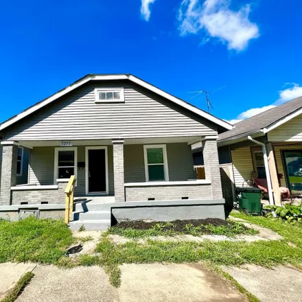 Buy this 3 bed house on 1275 Parkamo Avenue in Hamilton, OH 45011