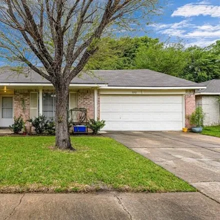 Buy this 3 bed house on 10468 Long River Drive in Townewest, Fort Bend County