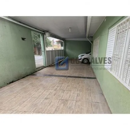 Buy this 2 bed house on Rua Manuel Hernandes Lopes in Anchieta, São Bernardo do Campo - SP