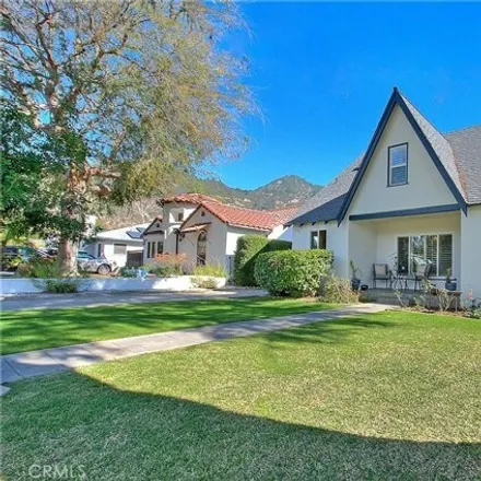 Buy this 4 bed house on 1912 North Roosevelt Avenue in Altadena, CA 91001