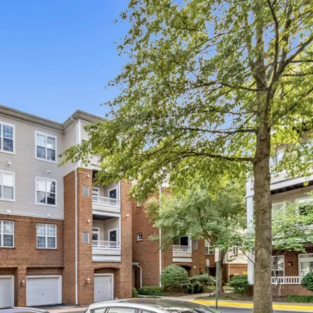 Buy this 3 bed condo on 4398 Cedar Lakes Drive in Chantilly, VA 22033