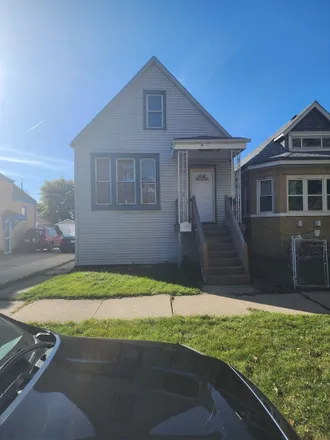 Buy this 3 bed house on 5226 South Fairfield Avenue in Chicago, IL 60629