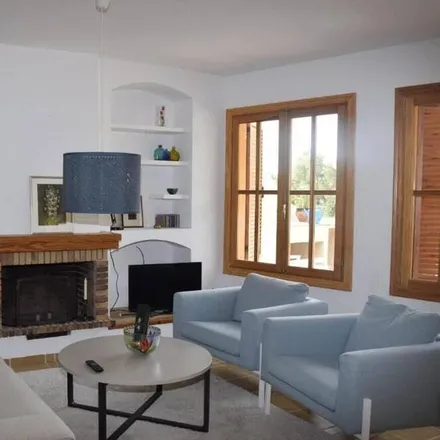 Rent this 3 bed house on Altea in Carrer La Mar, 03590 Altea