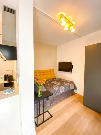 Rent this 1 bed apartment on Markgrafendamm 5 in 10245 Berlin, Germany