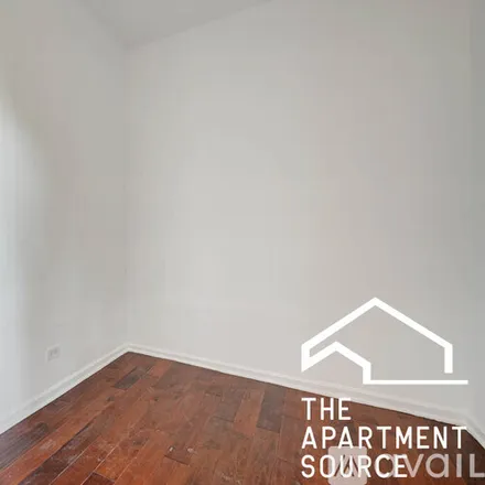 Image 9 - 2732 W Chicago Ave, Unit 3R - Apartment for rent