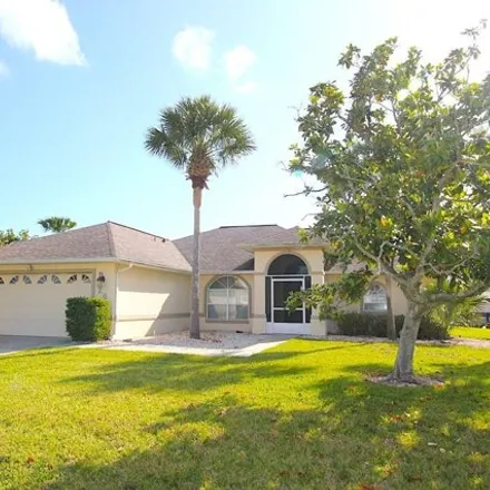 Rent this 3 bed house on 44 Clarendon Court North in Palm Coast, FL 32137