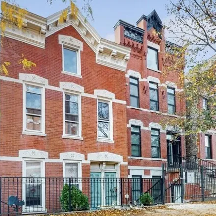 Rent this 1 bed house on 1418 North Greenview Avenue in Chicago, IL 60622