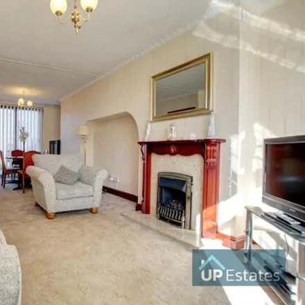 Image 2 - 318 Willenhall Lane, Coventry, CV3 2EA, United Kingdom - Townhouse for sale