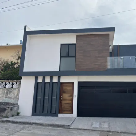 Buy this studio house on Calle Pascual Ortiz Rubio in Adolfo López Mateos, 91945 Veracruz City