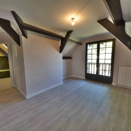 Rent this 6 bed apartment on Le Rucher in Impasse Raoul Desvignes, 19100 Brive-la-Gaillarde