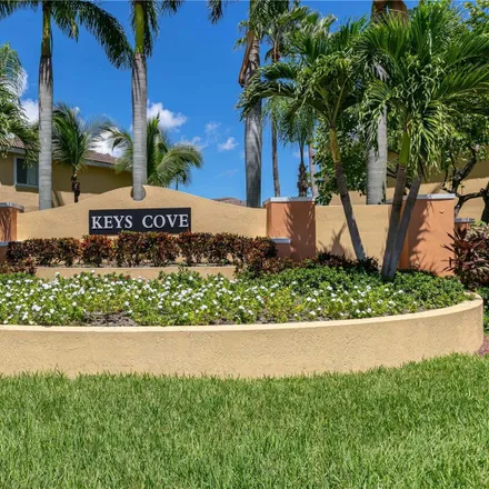 Rent this 3 bed condo on 1543 Southeast 25th Street in Homestead, FL 33035