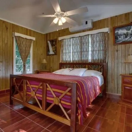Image 3 - San Ignacio & Santa Elena, Cayo District, Belize - House for rent