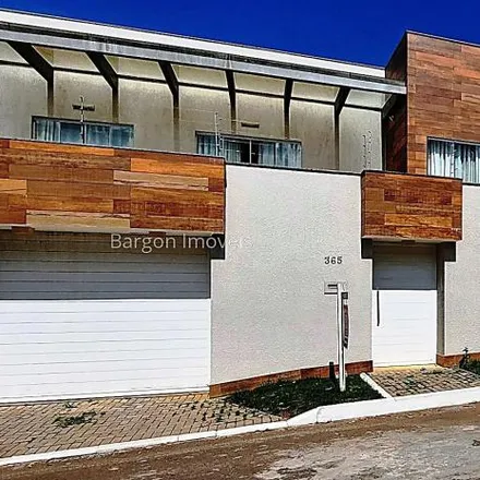 Buy this 3 bed house on Rua Primavera in Novo Horizonte, Juiz de Fora - MG
