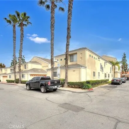 Buy this 2 bed condo on Garfield Avenue in Bell Gardens, CA 90040