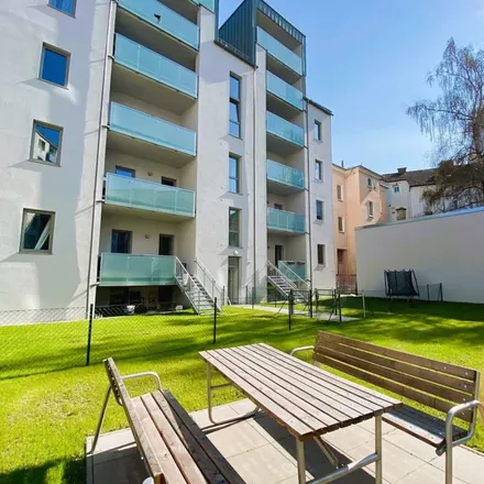 Rent this 2 bed apartment on Bahrgasse 6 in 4020 Linz, Austria