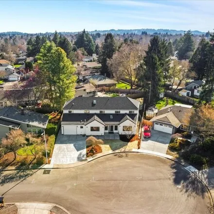 Buy this 9 bed house on 11860 Southwest Tuckerwood Court in Beaverton, OR 97008