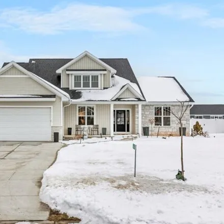 Buy this 4 bed house on Bonaventure Terrace in Greenville, Outagamie County