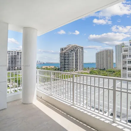 Image 4 - Courvoisier Courts, 701 Brickell Key Boulevard, Miami, FL 33131, USA - Townhouse for sale