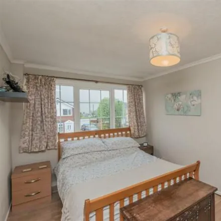 Image 9 - Green Hill Chase, Leeds, LS12 4HF, United Kingdom - House for sale