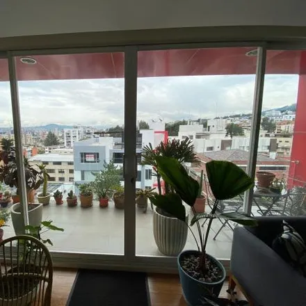 Image 1 - Fuente Parque Suecia, Pedro Rodeña, 170102, Quito, Ecuador - Apartment for sale