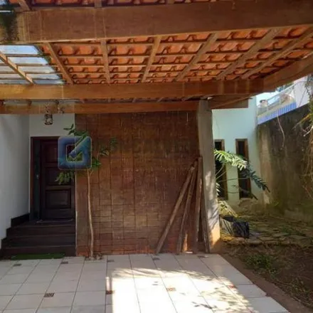 Buy this 5 bed house on Residencia Primaveras in Avenida Barão de Mauá 370, Centro